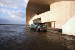 Kia_Niro_Image_Motif11_HEVRear_LHD_JPG_Notalent_1