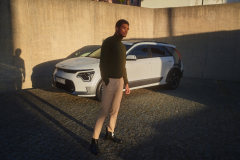 Kia_Niro_Image_Motif_16_EVLifestyle_LHD_RGB_1