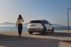 Kia_Niro_Image_Motif_17_EVLifestyle_LHD_RGB_1